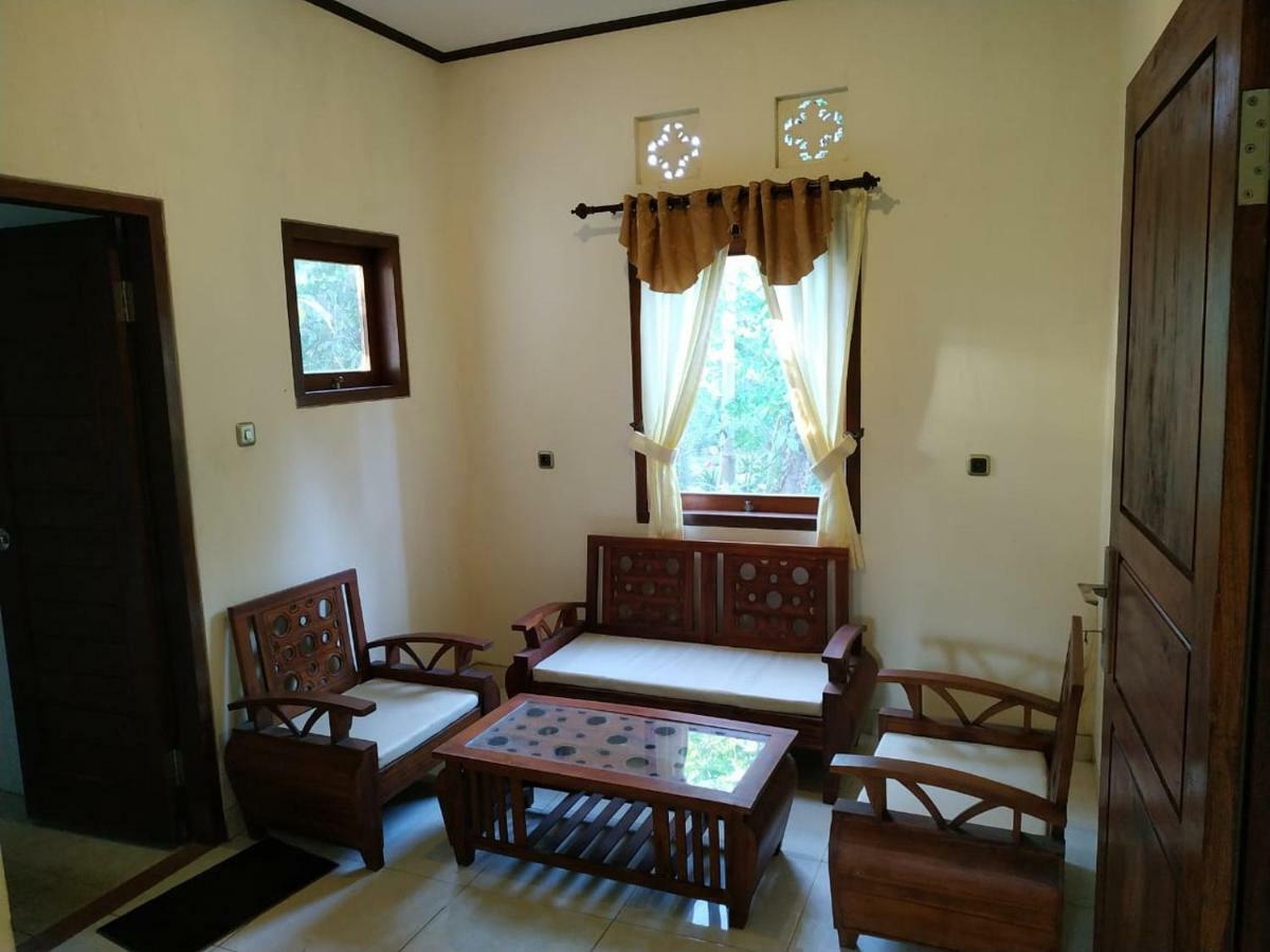 Wisma tamu Taman Sari Tagtag Sanur (Bali)